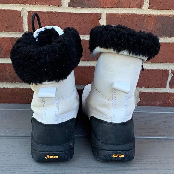 UGG Adirondack Waterproof Boots - Picture 4 of 13